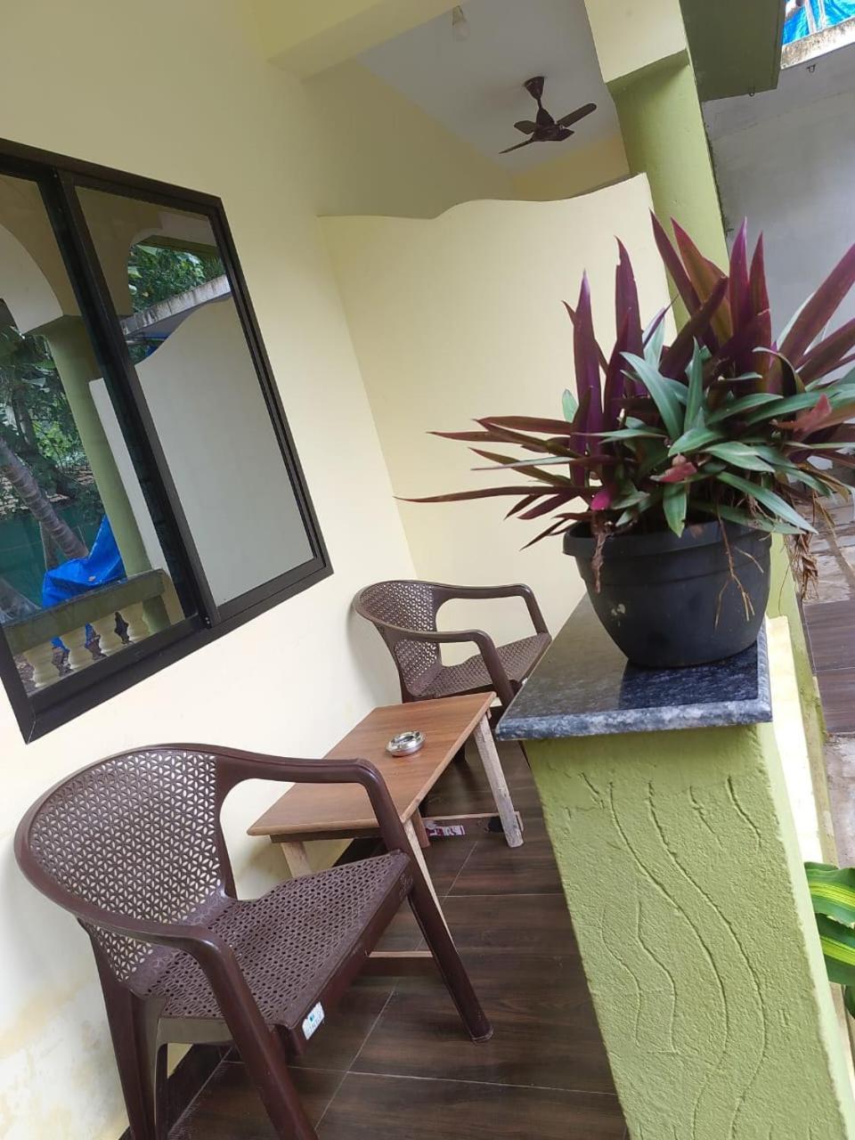 One Love Guest House Morjim Esterno foto