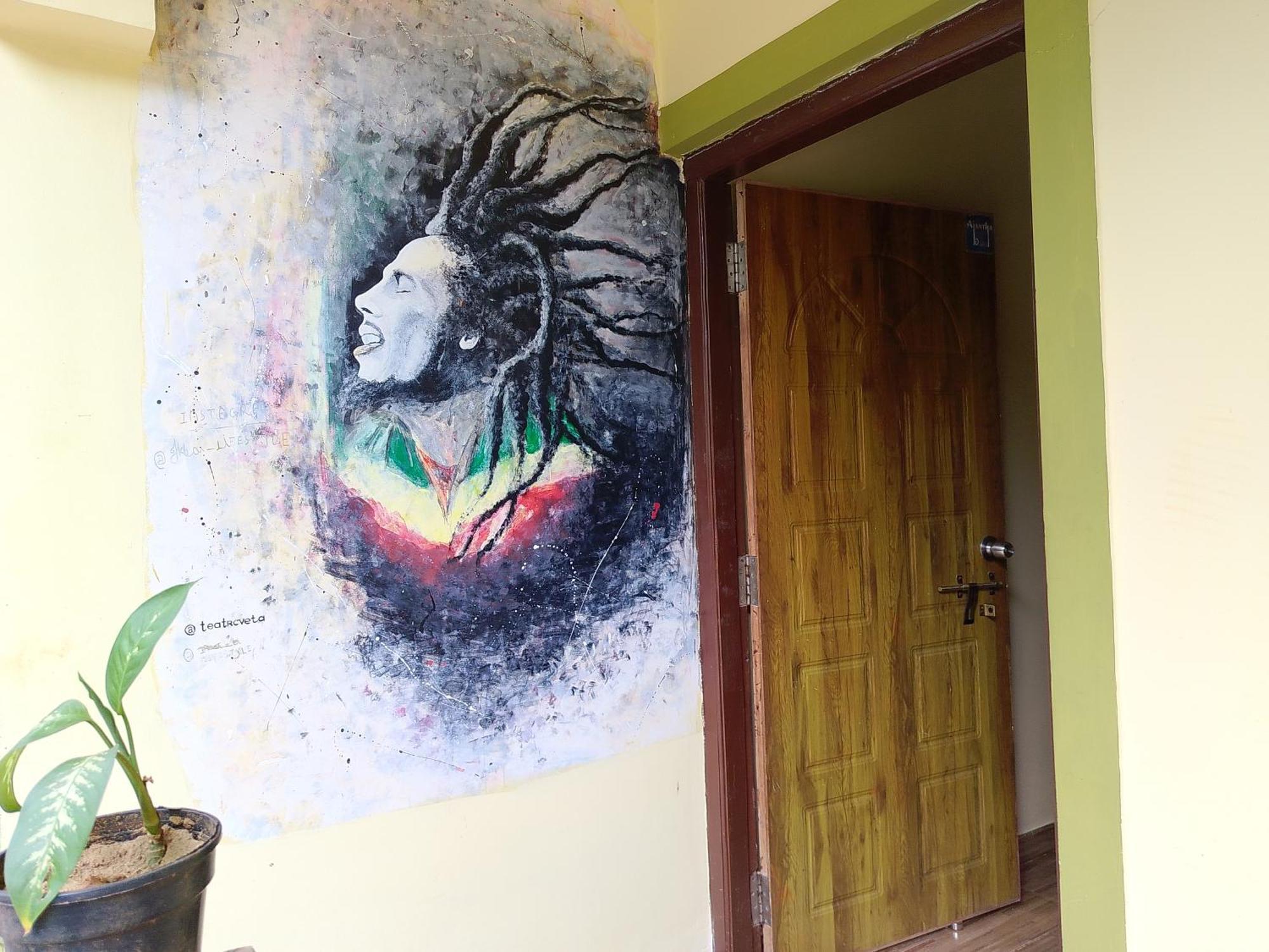 One Love Guest House Morjim Esterno foto
