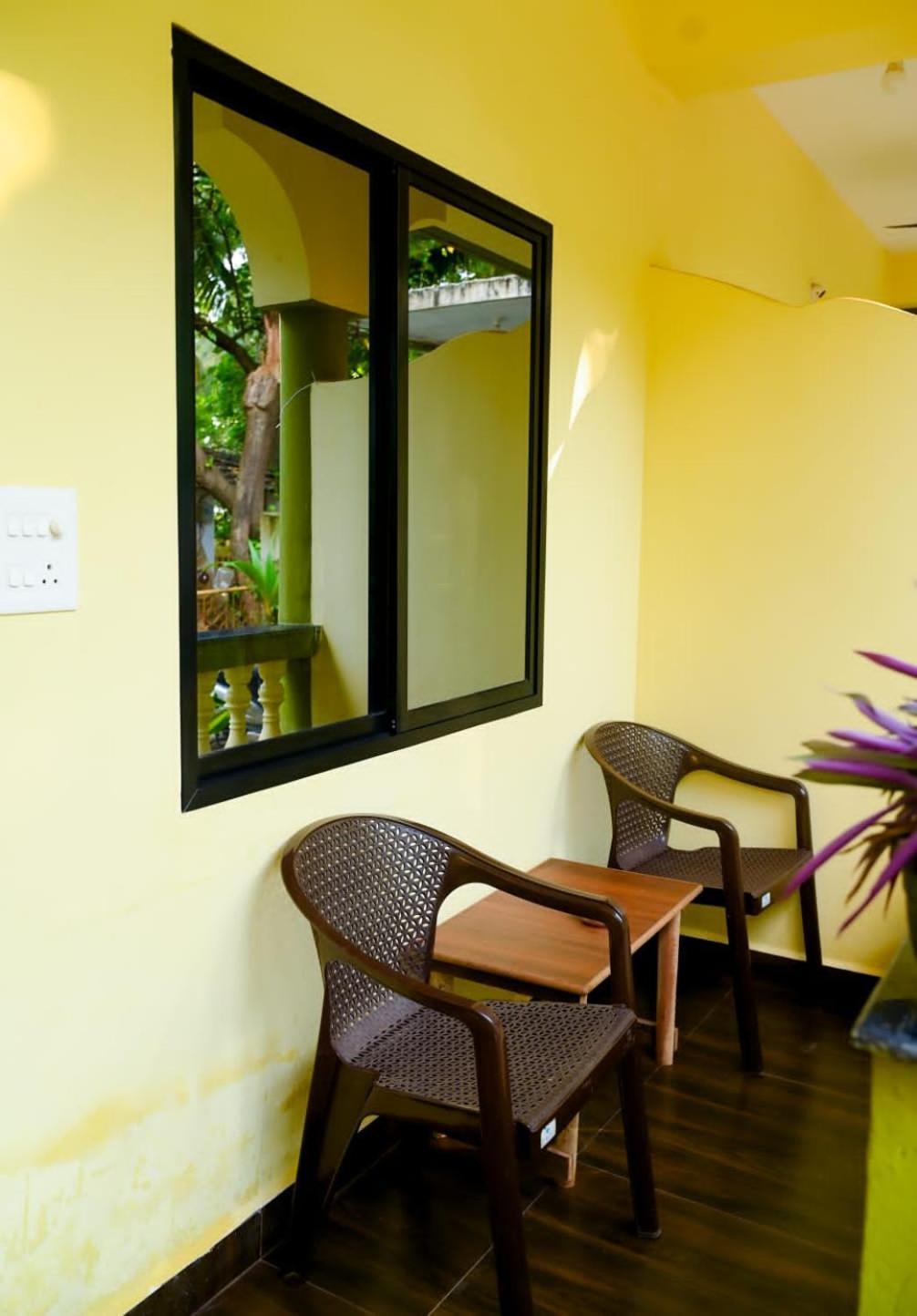 One Love Guest House Morjim Esterno foto